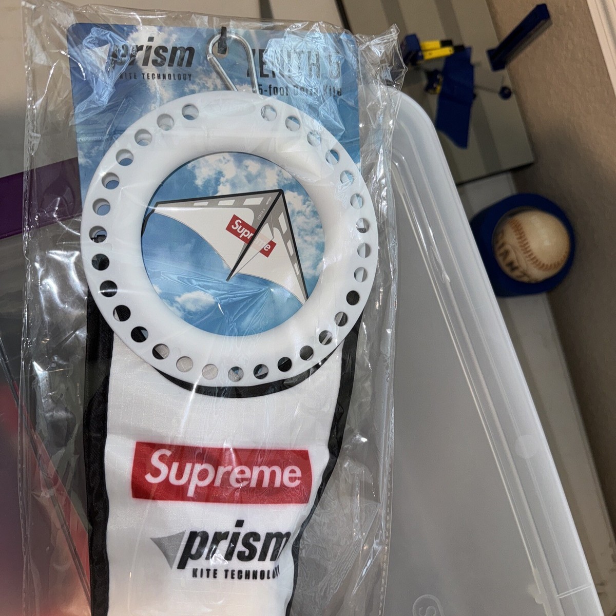 Supreme Prism Zenith 5 Kite Brand New In Box DeadStock $88