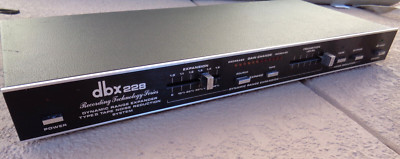 DBX 228 TYPE II TAPE NOISE REDUCTION SYSTEM RANGE EXPANDER TESTED WORKING *READ*