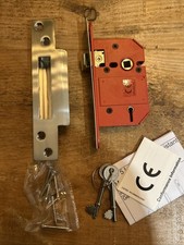 Union J2200S-SC-2.5 StrongBOLT BS 5 Lever Mortice Sash Lock 68mm Satin Chrome