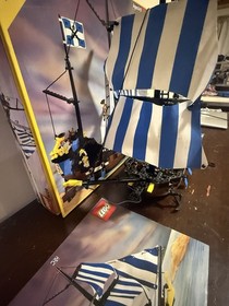 LEGO Pirates 6274 Caribbean Clipper Kit 98% Complete with Instructions and Box