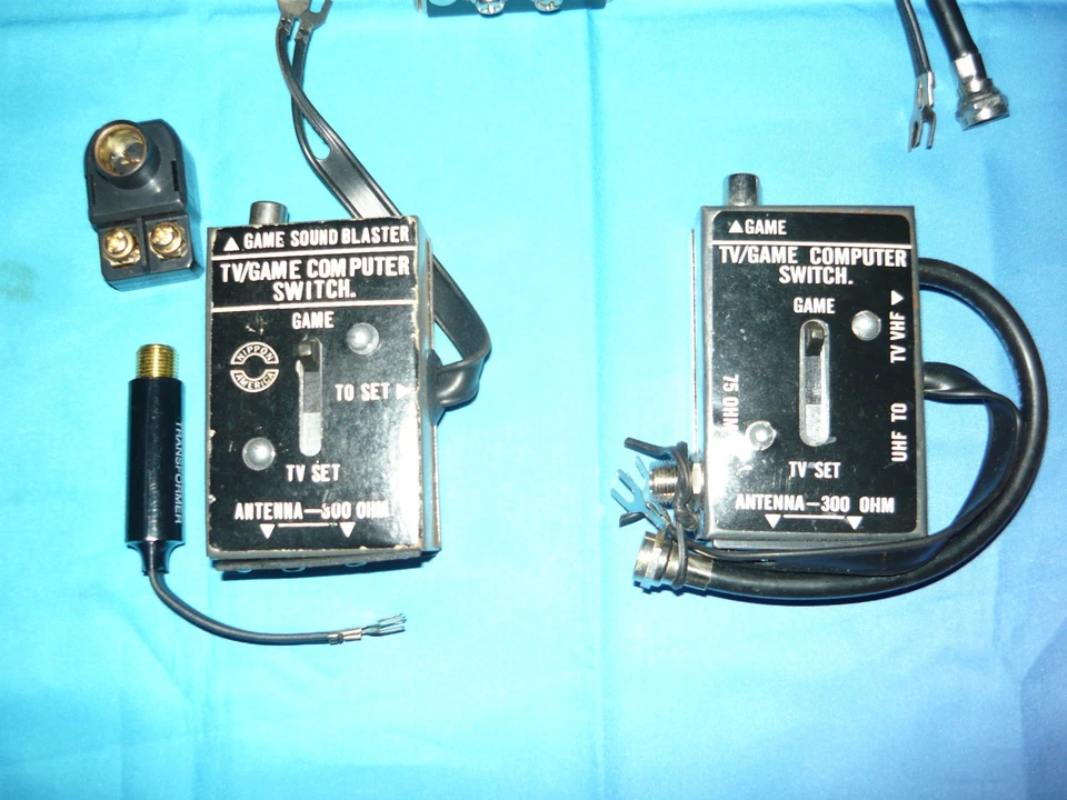 Lote De Colección De 3 Interruptores Manuales TV Videojuego RF Atari Coleco Nintendo Usados Foto 3 de 3