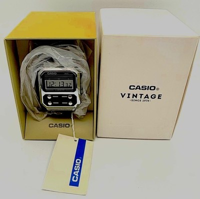Casio A100WE-1AEF Vintage Digitaluhr Neu Boxed Tagged Retro Alien Style