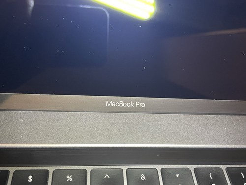 Apple EMC 3215 15.4 Inch Replacement Screen for MacBook Pro A1990 2018 - Silver - Picture 3 of 6