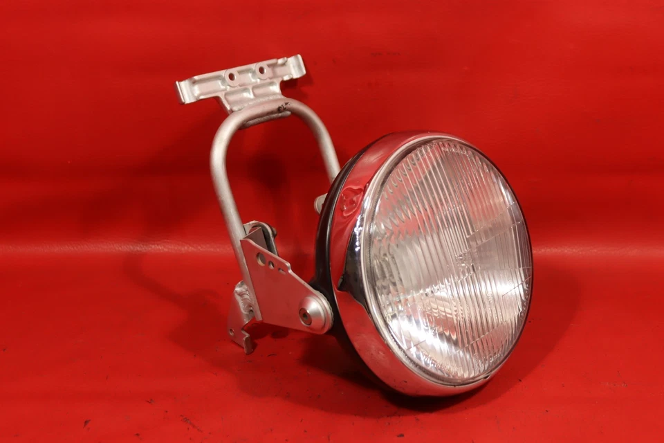 Ducati Monster 620 2005 oscuro OEM luz delantera lámpara con soporte Foto 2 de 4