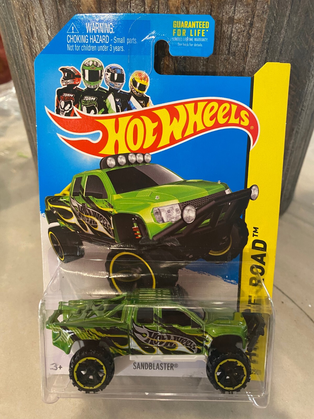 2014 Hot Wheels #135 HW Off-Road/Hot Trucks SANDBLASTER Green Variant w/OROH6 Sp