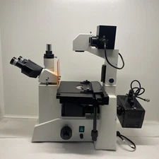 Accu-Scope 3031 Microscope With Eyepieces & 3 Objectives