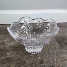 Celebrations by Mikasa Footed Bowl Christmas Night Collection 6" Christmas Trees