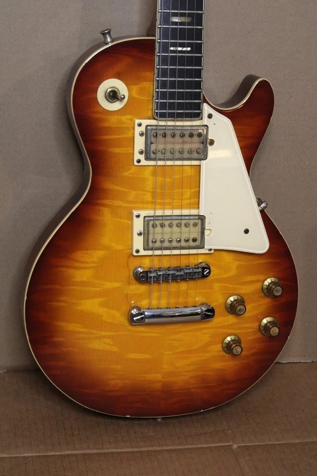 1970-е Винтажная Электрогитара Univox Gimme LP Sunburst Сделано в Японии (LP9023536) - Изображение 2 из 4