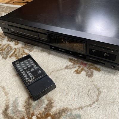 TEAC PD-450 CD Player w/ Remote Working!