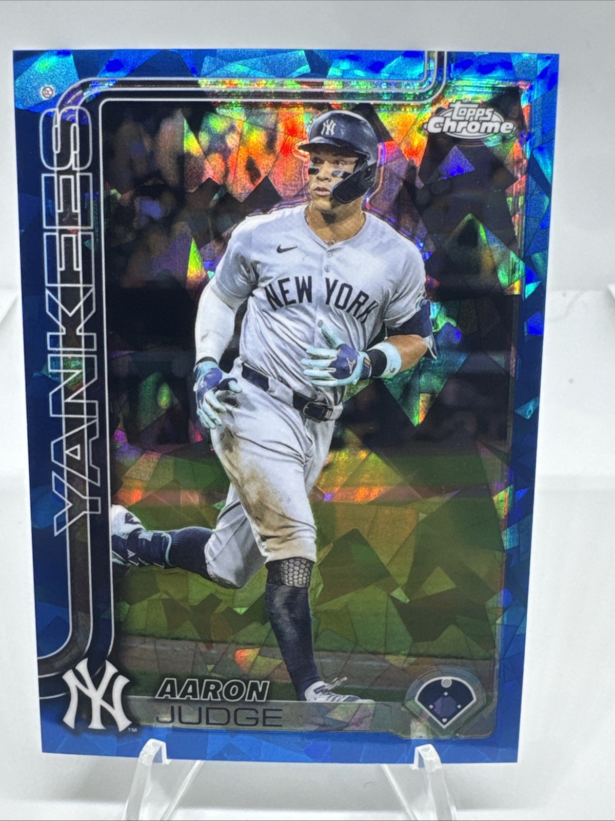 2025 Topps Chrome Sapphire Edition #99 Aaron Judge Image Variation SP Yankees