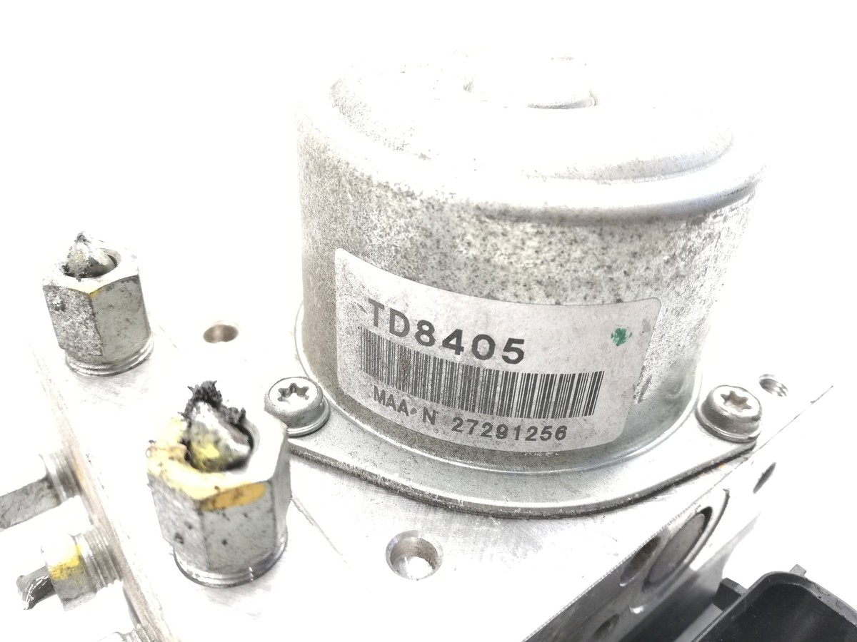 【amachan】 2002 - 2006 Nissan Altima Brake Master Cylinder w/o ABS ONLY