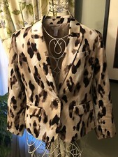 Chico's Animal Print Blazer Jacket Small  Cheetah Print Machine Washable 