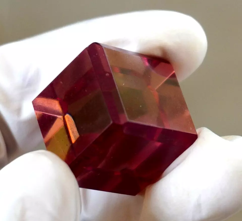 Certified 70.90 Ct Natural Zultanite Color Changing Turkish Cube Loose Gemstone - Picture 2 of 7