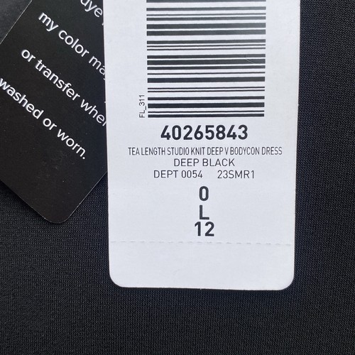 Torrid wadenlanges Studio Strick tief V Bodycon Kleid in tiefem Schwarz Größe 0 Large - Bild 6 von 7