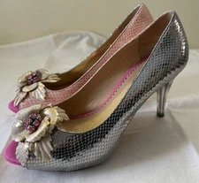 POETIC LICENCE "Faithfully Yours" Snakeskin Stilettos Peep-Toe Heels 38.5 Artsy