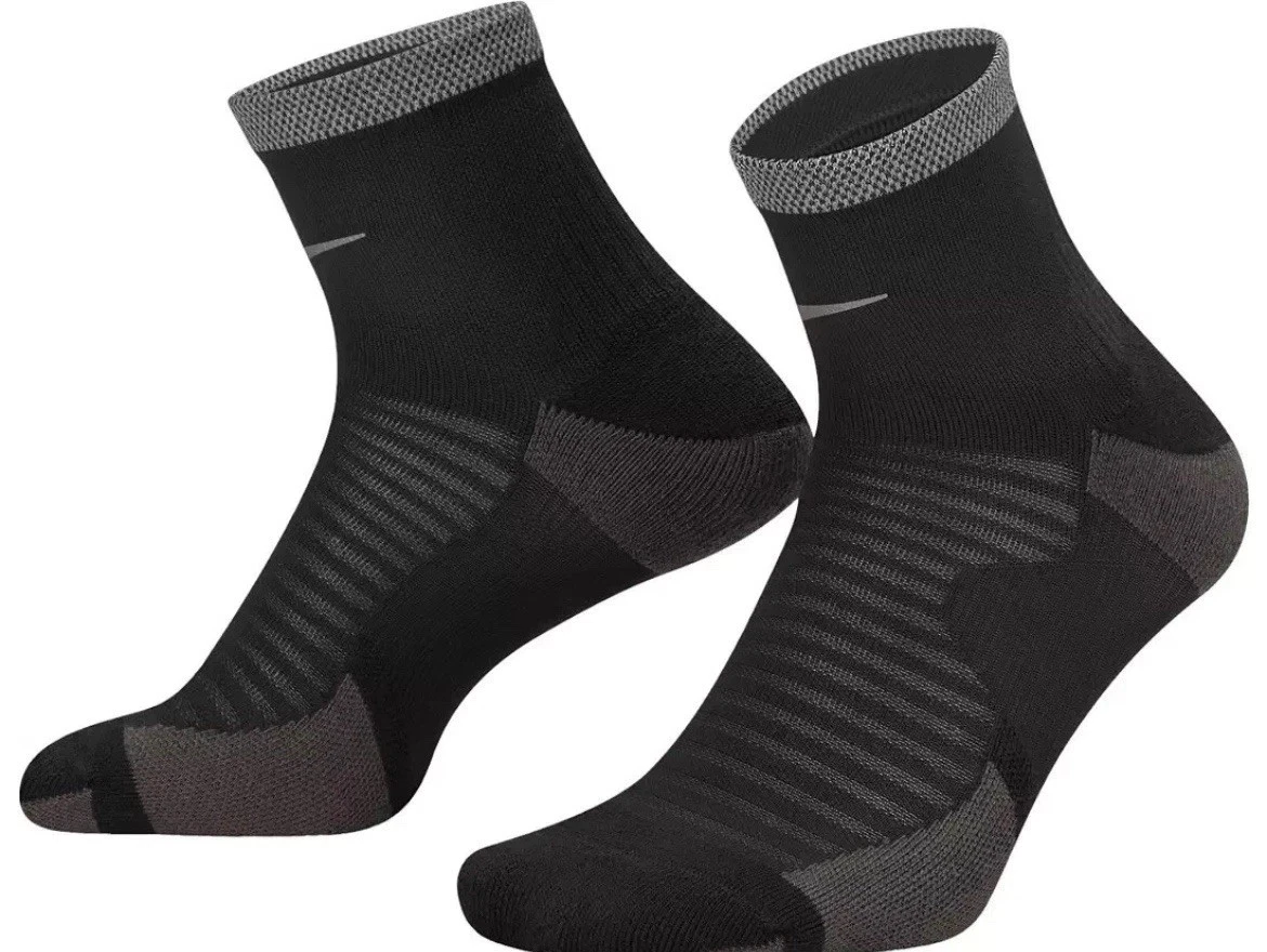 Lot of 2 Nike Dri-FIT Spark Ankle Running Socks Mens 6-7.5/Wmns 7.5-9 Black