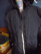 Doudoune sans manches  noire  46/48 neuve