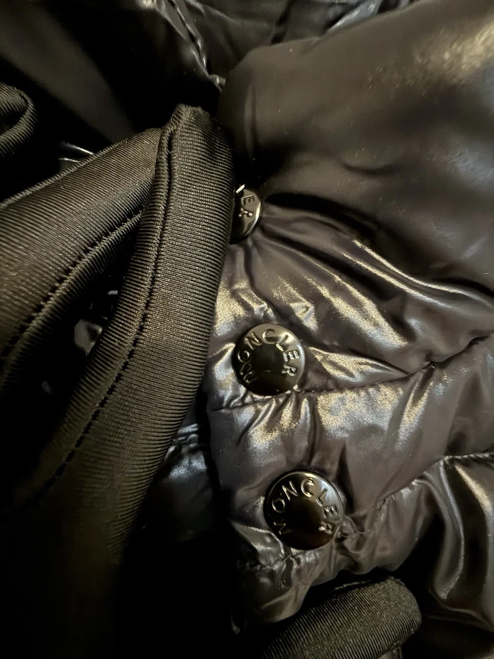 Moncler Tib Down Puffer Vest Men's Size 3 (Large) With Measurements Included - Image 4 of 4