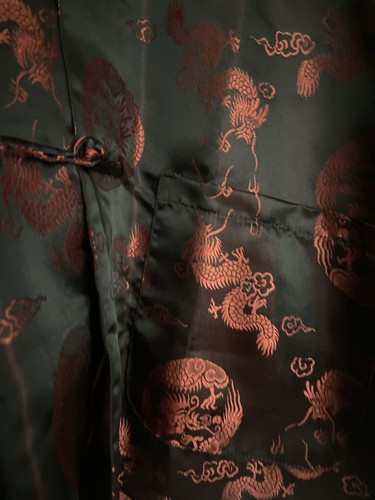 Rot-schwarze chinesische Seidenjacke M Neu / Brustweite 120 cm, Länge 70 cm - Bild 3 von 6
