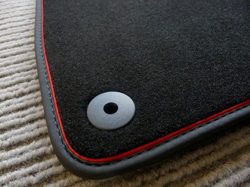 $$$ Lengenfelder Fußmatten passend für Land Rover Discovery 5 + NUBUK ROT + NEU - Bild 1 von 5