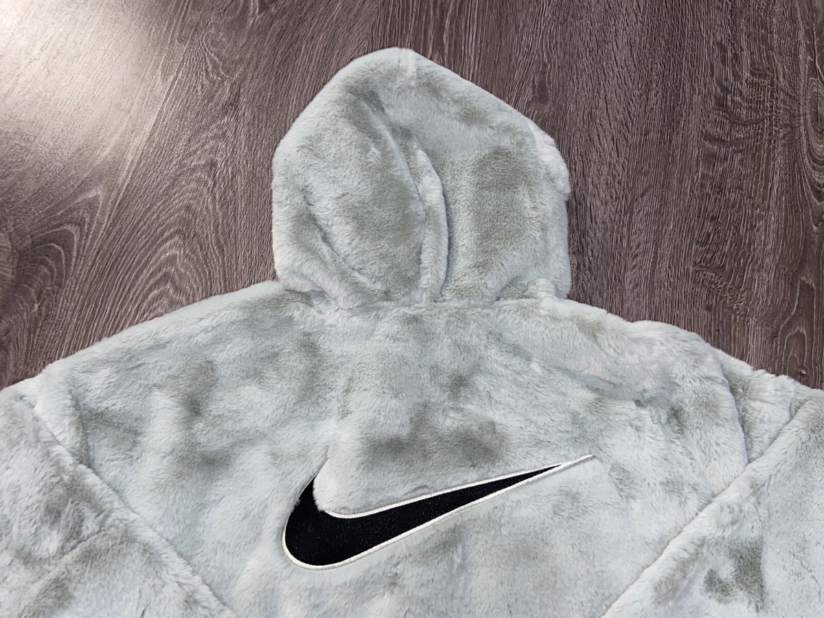 Nike Sportswear Essentials Faux Fur Grey Haze Jacket DD5116-013