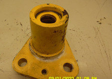 N.H.LS170 R.H. SUPPORT  9844565