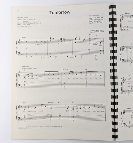 Broadway Gold (1984) Vintage Organ Sheet Music, Musicals 75 Song Collection - Picture 4 of 9