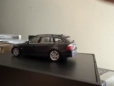 1/43 Minichamps BMW 3 Series Wagon 3er E91 Dealer Edition Grey