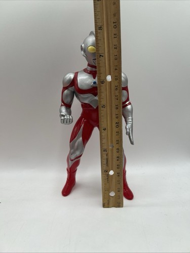 VINTAGE Bandai 1990 ULTRAMAN GREAT Ultraman Series Figure Red and Silver - Picture 19 of 19