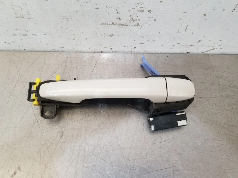 16 2016 SUBARU WRX STI manija de puerta exterior pasajero trasero derecho blanco  Foto 3 de 4