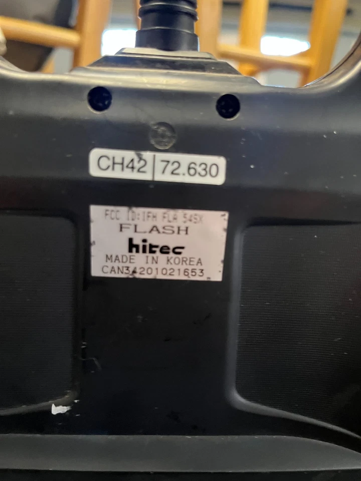 Sistema de radiocontrol proporcional digital Hitec Flash 5 System X Foto 3 de 4