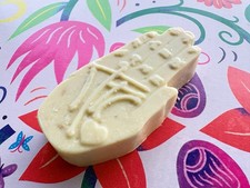 Lush Palm Reader Hand Cream Bar Moisturiser 50g Citrus Cocoa Butter Halloween