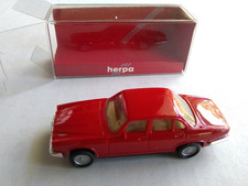 Herpa 1:87 Jaguar XJ 6/12 Red Car Tan Interior HO Train Accoutrement Boxed