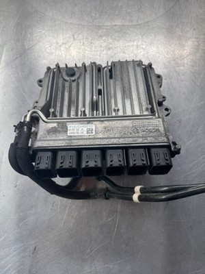 2017-2019 BMW G11 G12 750i G30 M550i Engine Computer DME ECU OEM 8692962