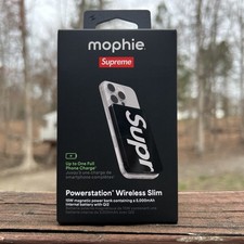 Supreme SS26 Qi2 Mophie Powerstation Wireless...