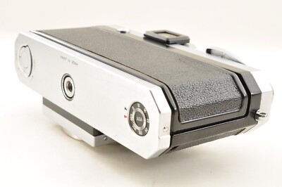 Nikon F Eye Level Silver 35mm SLR Film Camera Body *Excellent+5