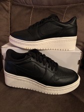 womens air jordan retro low lifted