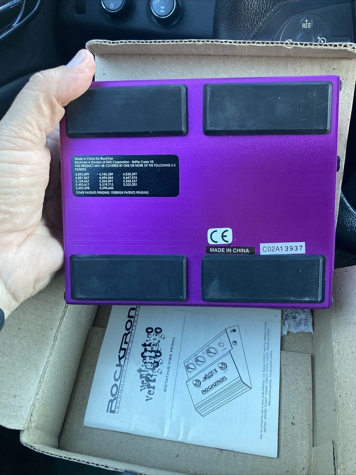 Pedal efectos vibrato/coro Rocktron Vertigo envío gratuito a EE. UU. excelente estado Foto 2 de 4