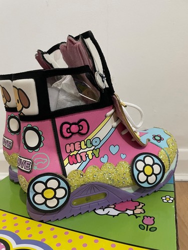 Irregular Choice UK4 EU37 Hello Kitty Zapatillas altas World of Happiness - Imagen 5 de 9