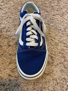 size 4 vans womens