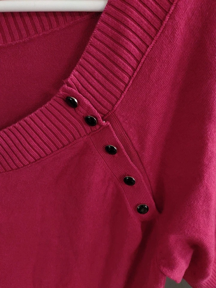 Camisa Top Banana Republic Para Mujer XL Granate Elástica Pullover Acento Botones Foto 4 de 4