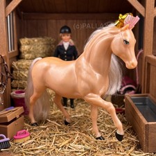 BARBIE B5209 ROYAL KINGDOM CARRIAGE KUTSCHPFERD / MATTEL 2004