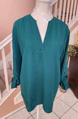 NWT IMAN Green Split Round Neck 3/4 Roll Tab Sleeve Tunic Blouse Sz L
