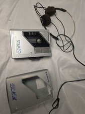 Sanyo Cassette player M-G11 For Parts Not Working With Headphones