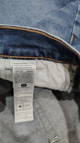mens Levi Strauss Signature blue denim shorts size 38 - Picture 8 of 8