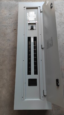 SIEMENS 400 AMP PANELBOARD 480V 277V MLO 3PH 4W 54Sp w/ USED MAIN Box + Cover