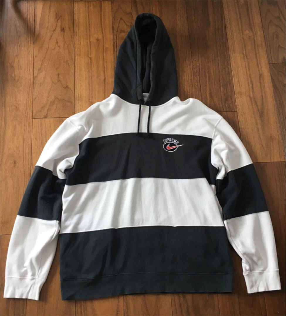 Sweat à capuche Nike Supreme Collaboration rayé blanc noir taille L homme occasion 