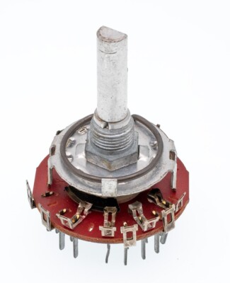B3950, 1 Wafer, 4 Pole, 3 Position, Rotary Switch, 1/4'' Shaft, 30 Deg/Pos, PCB