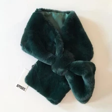 Apparis Luna Faux Fur Scarf in Emerald Green New With Tags