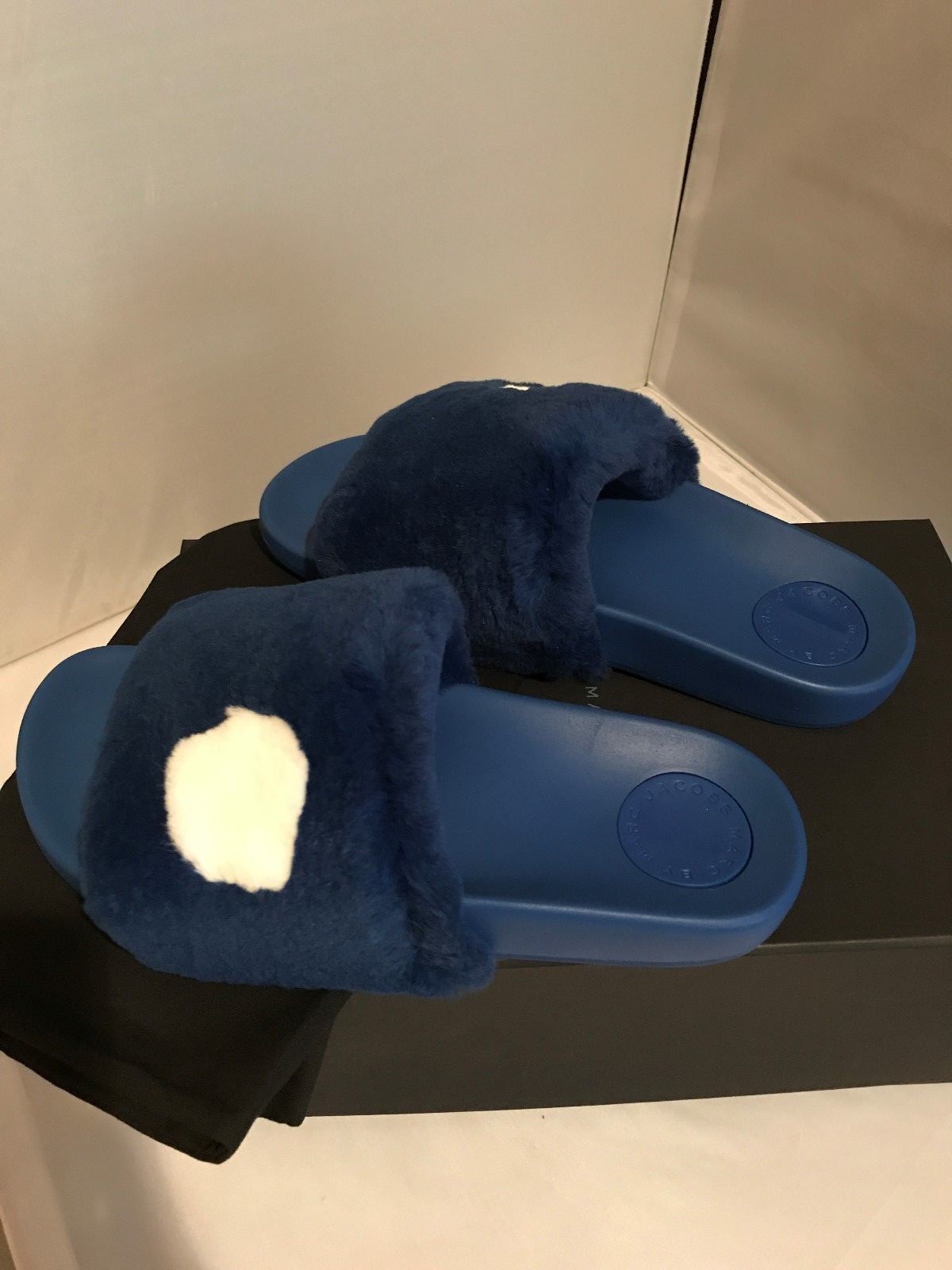 New in box! Marc by Marc Jacobs Women's Dot Fur Slide Sandal - Blue - Sold out!! image 7